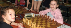 Na starcie stawiło się 159 szachistów z 9 klubów [Zdjecia]