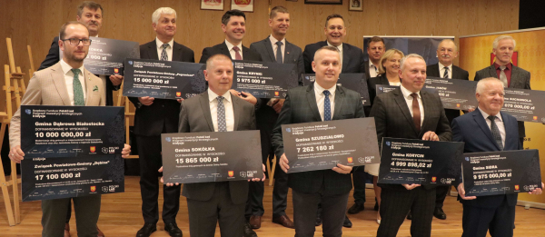 Duży zastrzyk got&oacute;wki dla gmin z powiatu sok&oacute;lskiego [Film,Zdjęcia]