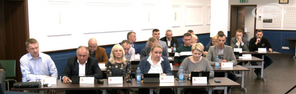 "Czyste powietrze" punktem sporu wśr&oacute;d sok&oacute;lskich radnych [Film]