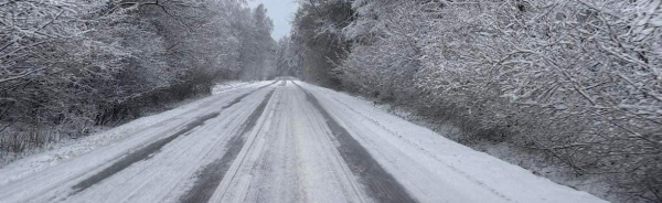 Śnieg, śnieg z deszczem i błoto pośniegowe na drogach Podlaskiego, Warmińsko–mazurskiego, Pomorskiego i Mazowieckiego