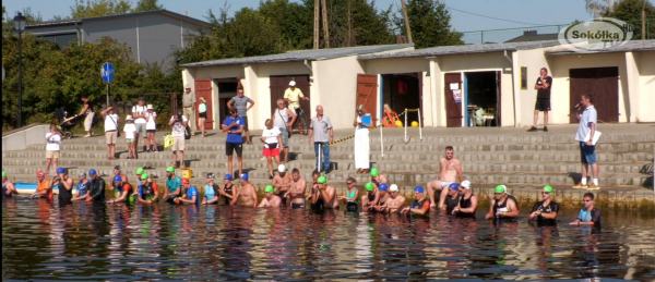 31 zawodnik&oacute;w rywalizowało podczas VI Sok&oacute;lskiego Triathlonu [Film]