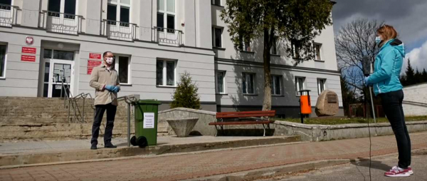 Dąbrowa z pomysłem "do kosza" [Film]