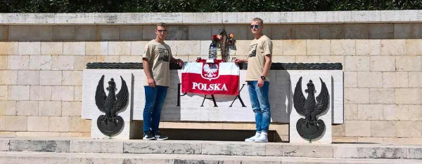 Wyjazd uczestników projektu: &quot;Śladami II Korpusu Polskiego we Włoszech&quot; [Zdjęcia]