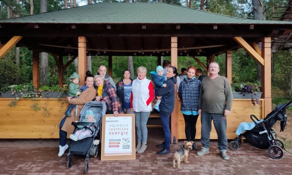 Wspominali najstarszych mieszkańc&oacute;w wsi i związane z nimi historie [Zdjęcia]