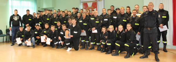 Nowi strażacy są gotowi do wyjazd&oacute;w [Zdjęcia]