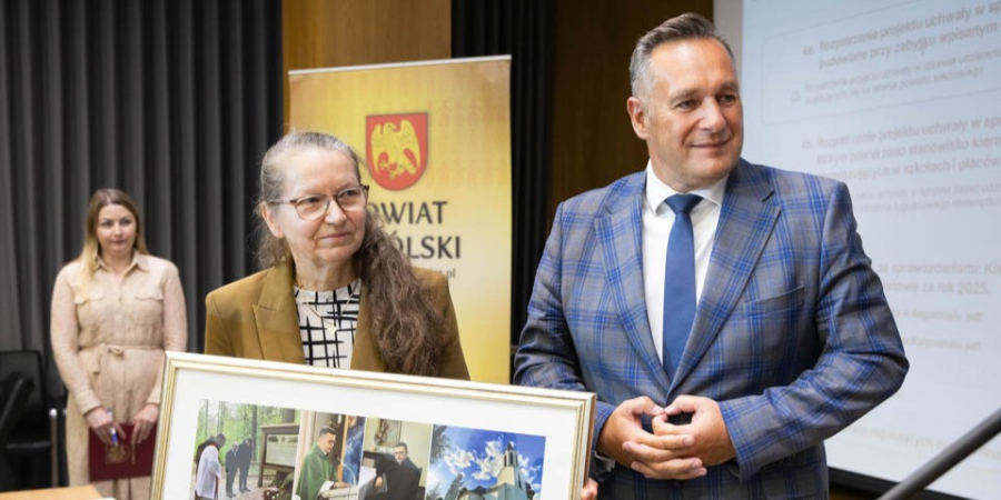 100 tysięcy złotych na ratowanie zabytków. Powiat Sokólski podziękował także księdzu Janowi Bielskiemu.