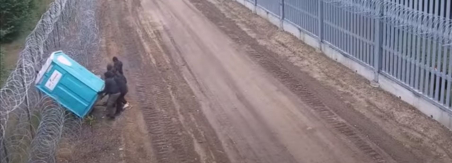 Po toi-toiu przez granicę