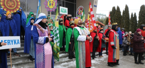  Jak co roku, ulice Sokółki wypełniły się barwnym Orszakiem Trzech Króli, który zgromadził setki mieszkańców miasta.