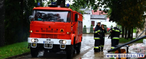 Pożar jednego z pomieszczeń internatu w Dąbrowie Białostockiej [Zdjęcia]