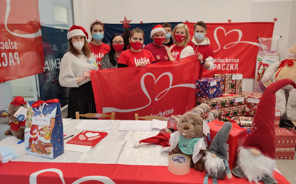 Szlachetna Paczka Jan&oacute;w [Zdjęcia]