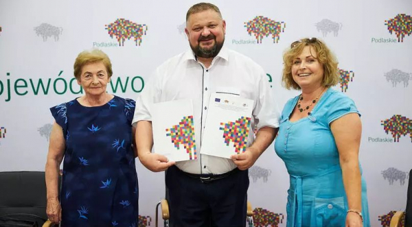 Blisko 10 tys. zł dla KGW &bdquo;Łapiczanki&rdquo; z Łapicz