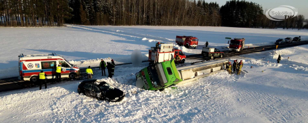 NA SYGNALE: Wypadek przy miejscowości R&oacute;żanystok [Film]