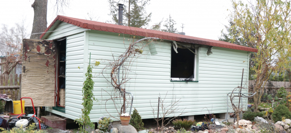 NA SYGNALE: Pożar barakowozu w Szyszkach [Zdjęcia]