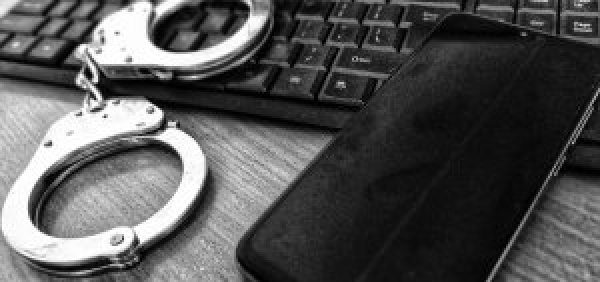 Chciał zarobić kilkaset złotych, trafił na listę dłużnik&oacute;w