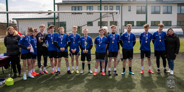 Młodzi piłkarze w akcji. Powiatowe Igrzyska pełne emocji