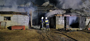 NA SYGNALE: Pożar stodoły w Makowlanach [Film]