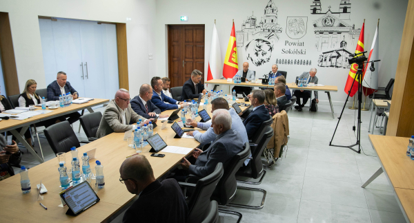 Radni przyjęli projekty uchwał w sprawie utworzenia oddziału ginekologii planowej i oddziału okulistycznego.