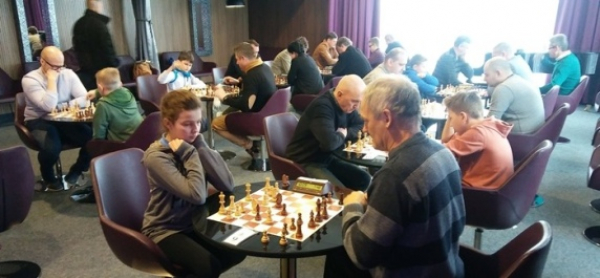 Dwa złote medale szachistów z ASU Sokółka na turnieju w Zambrowie [Zdjęcie]