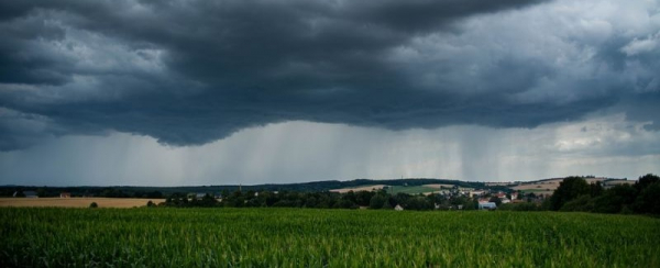 Ostrzeżenie meteo: Uwaga możliwe burze i opady gradu