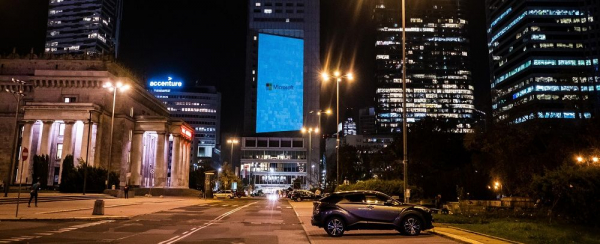 Ogromne okna na Warszawę &ndash; animacja w centrum stolicy