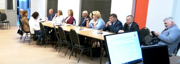 "Pas startowy" przy działkach w Sok&oacute;łce [Film]