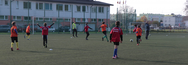 Powiatowy Finał Igrzysk Dzieci w piłce nożnej dziewcząt i chłopc&oacute;w [Film, Zdjęcia]