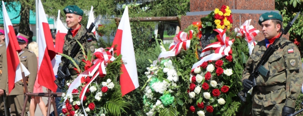 Obchody Święta Wojska Polskiego w Sokółce [Film, Zdjęcia]