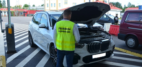 Odzyskano BMW o wartości 350 tys. zł