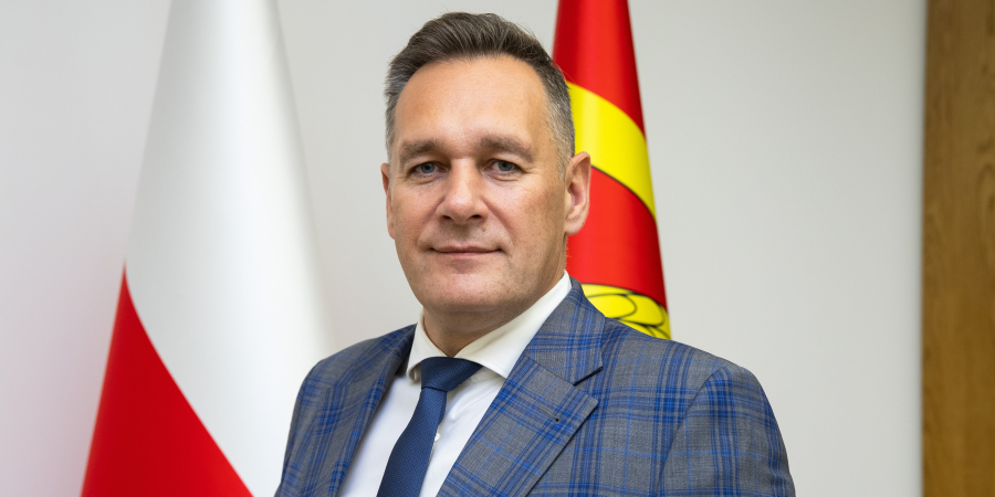 Większe bezpieczeństwo energetyczne dla mieszkańców powiatu sokólskiego - rozmowa z Piotrem Rećko - starostą sokólskim.
