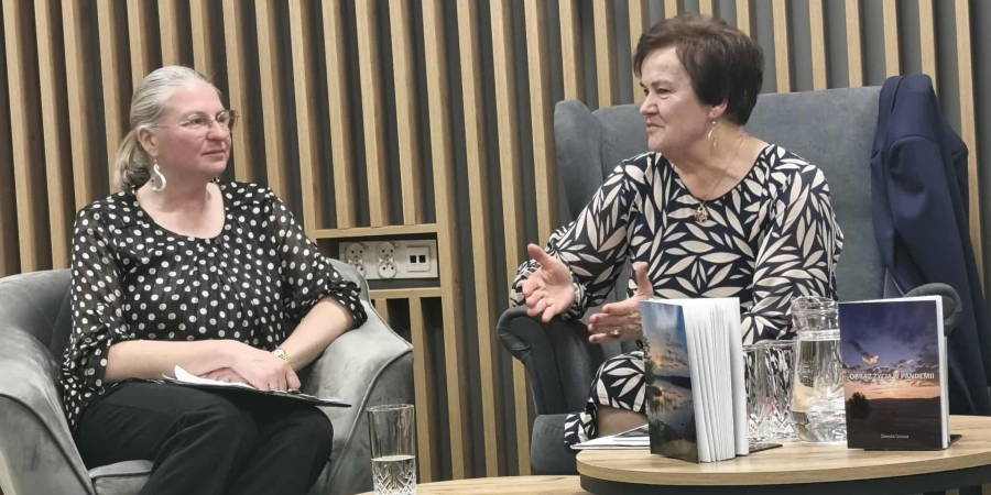 „Zapisane w oddechu duszy – wieczór poezji Danuty Gruszy w sokólskiej bibliotece”