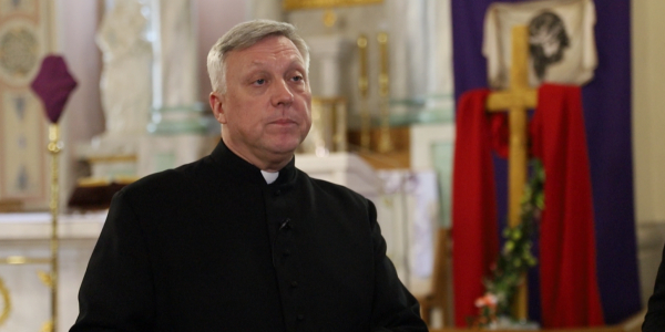 Droga przez Triduum Paschalne. O sensie Wielkanocy opowiada ks. Jarosław Ciuchna