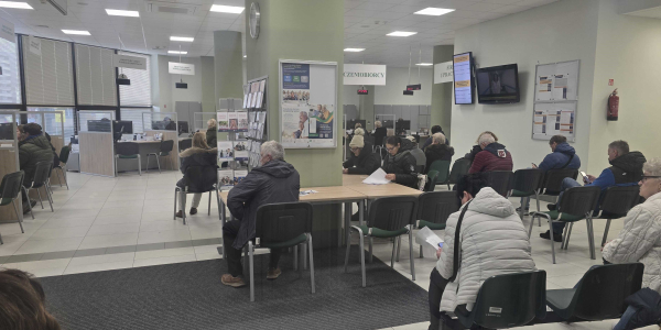 Um&oacute;w się  wygodnie do ZUS-u na dostępny dzień i godzinę