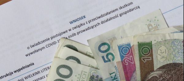 Dzisiaj pierwsze postojowe trafiły na konta przedsiębiorc&oacute;w