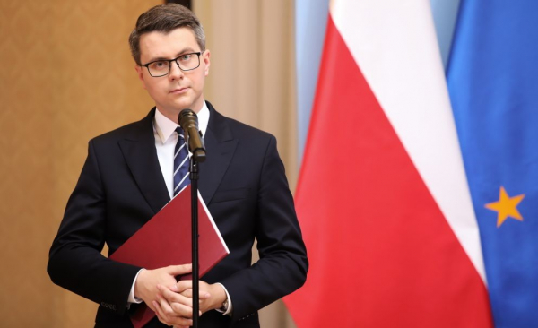M&uuml;ller: będą rekompensaty dla przedsiębiorc&oacute;w z teren&oacute;w objętych stanem wyjątkowym