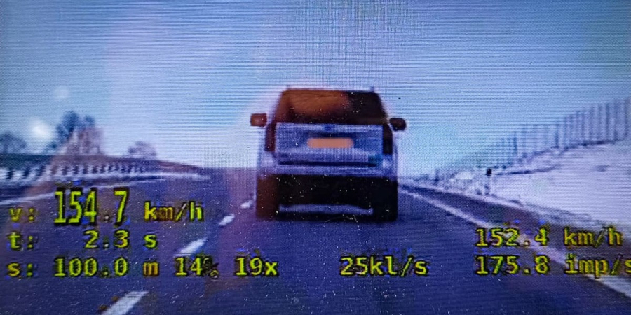 Pędził krajówką ponad 150 kilometrów na godzinę