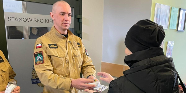 Czadowa Straż&rdquo; w Sok&oacute;łce &ndash; mieszkańcy otrzymali darmowe czujniki dymu i czadu