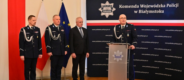 Powitanie Nowego Komendanta Wojewódzkiego Policji w Białymstoku [Zdjęcia]