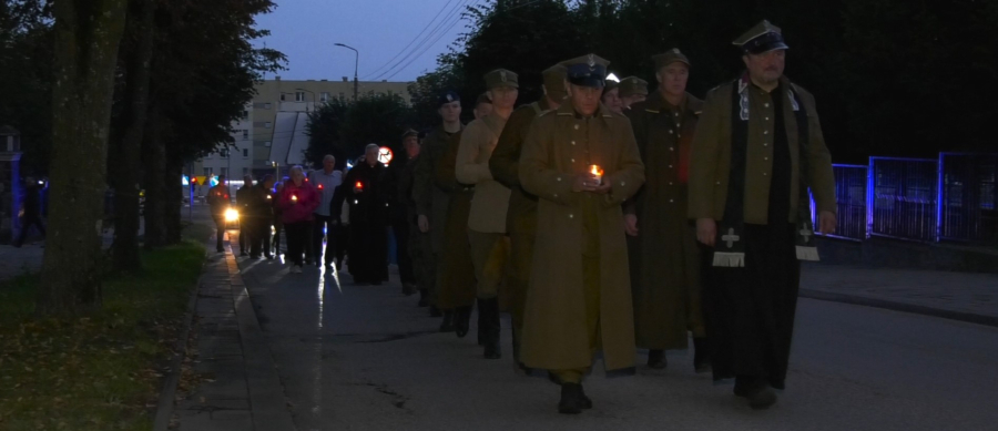Marsz Cieni ulicami Sokółki W hołdzie ofiarom sowieckiej agresji