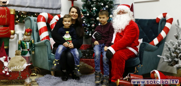 W Lipskim Ośrodku Lokalnej Aktywności dzieci spotkały się z Mikołajem [Film i Zdjęcia]