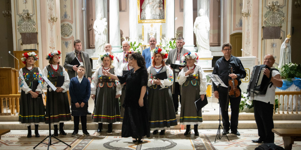 Kolejny koncert Powiatowego Zespołu Regionalnego "Jemioła"