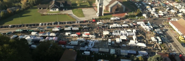 Tłumy ludzi na sok&oacute;lskiej targowicy [Film,Zdjęcia]