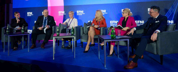 Eksperci podczas EFNI: zasada &bdquo;apteka tylko dla aptekarza&rdquo; - czas na zmianę "szkodliwej" regulacji