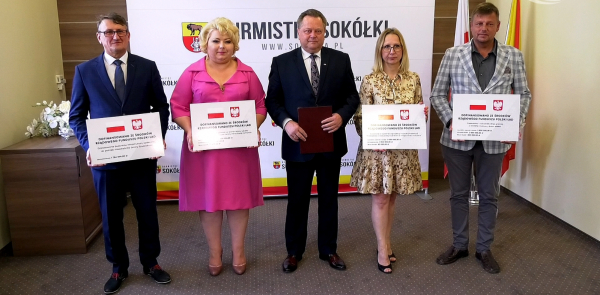 Sok&oacute;łka: Konferencja dotycząca przyznanych środk&oacute;w gminom po PGR [Film]