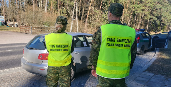 Wbrew przepisom przez granicę