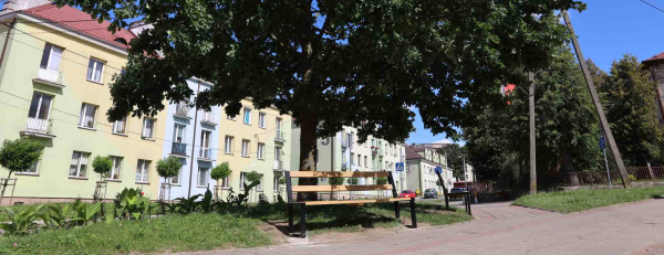 Na terenie miasta Dąbrowa Białostocka pojawiło się 10 nowych miejsc do odpoczynku