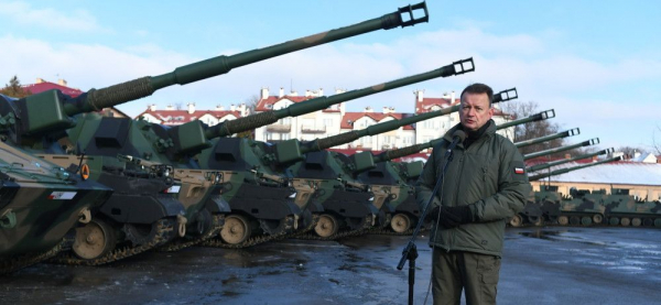 Szef MON: W przyszłym roku zaczniemy jeszcze większe wzmacnianie Wojska Polskiego w najnowocześniejszy sprzęt