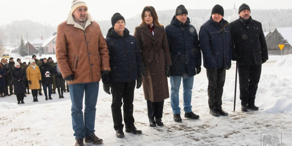 Odwiedzili miejsca zwiazane z Powstaniem Styczniowym