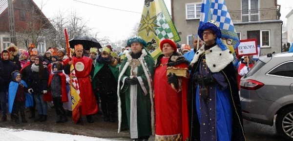 Orszak Trzech Kr&oacute;li w Dąbrowie Białostockiej przejdzie ulicami miasta